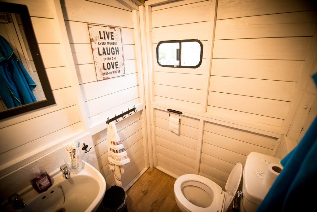 Burren Glamping Villa Kilfenora Eksteriør bilde